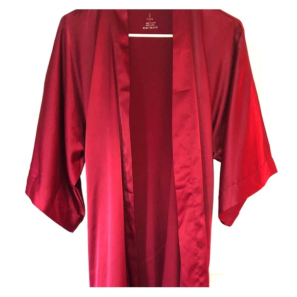 Perfect Condition. Silk Robe! - Picture 1 of 2
